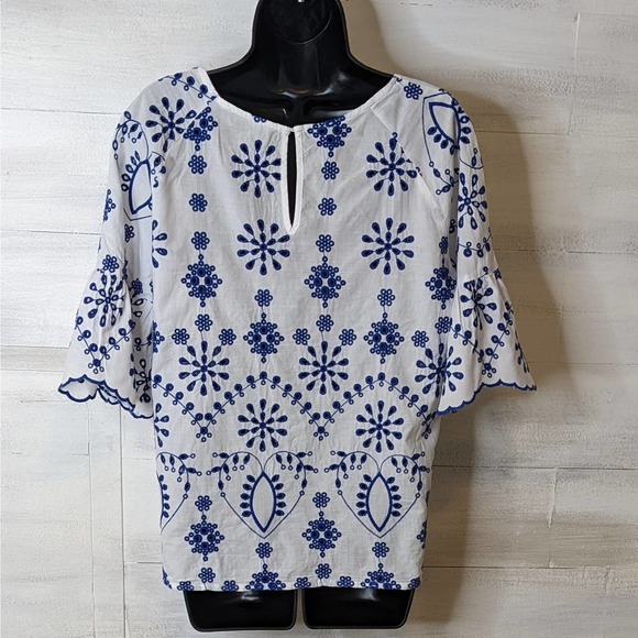 Given Kale White with Embroidered Blue Eyelet Hippie Boho Blouse Size S - Picture 2 of 5